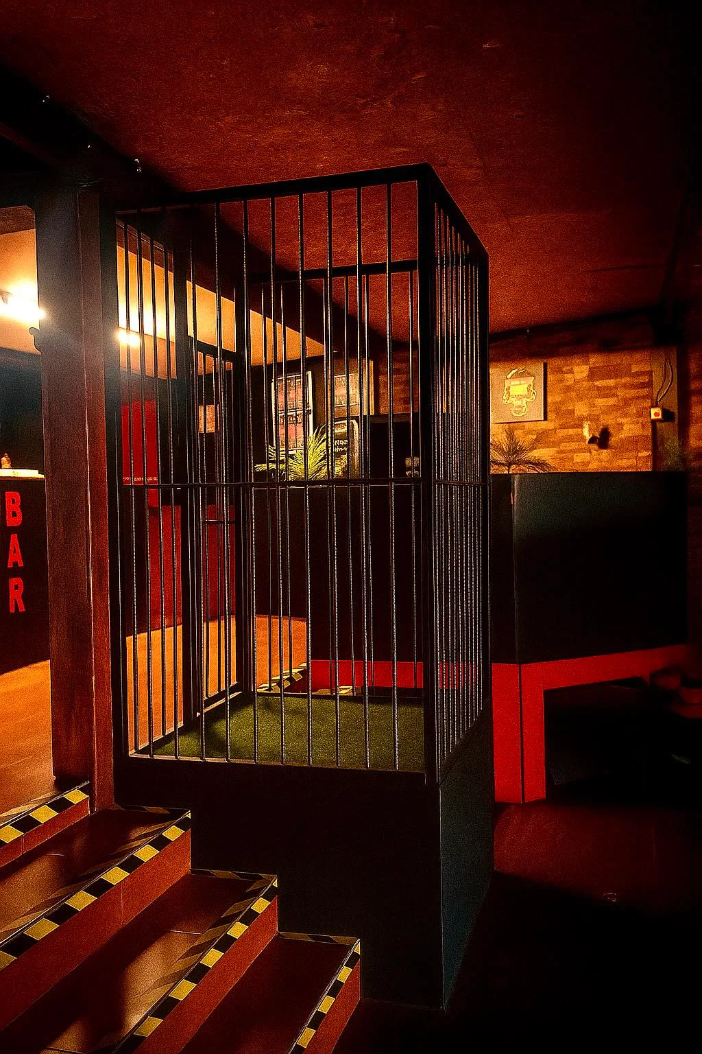 Chambre à thème BDSM de La Villa des Secrets, club libertin au Tampon (974)